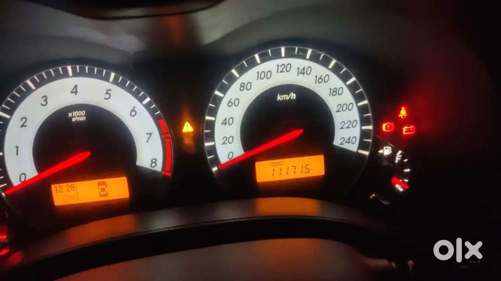 Toyota Corolla Altis 2011 Petrol 112000 Km Driven 6th Owner