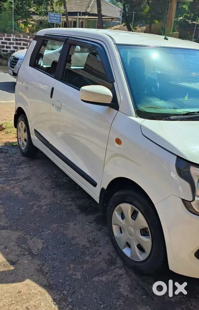 Well Maintained Maruti Suzuki Wagon R Zxi 1.2 (petrol) For Sale.