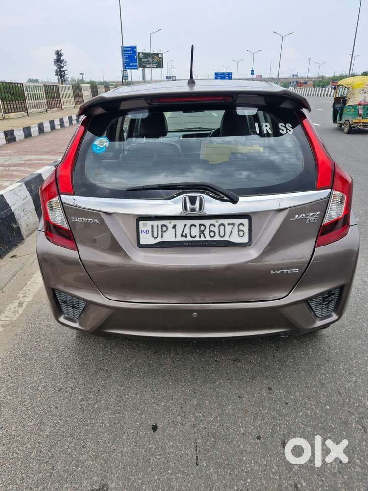 Honda Jazz V Mt Privilege, 2015, Cng & Hybrids