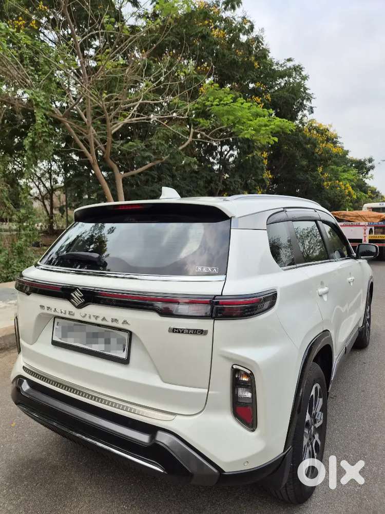 Maruti Suzuki Grand Vitara 2025 Hybrids 19500 Km Driven