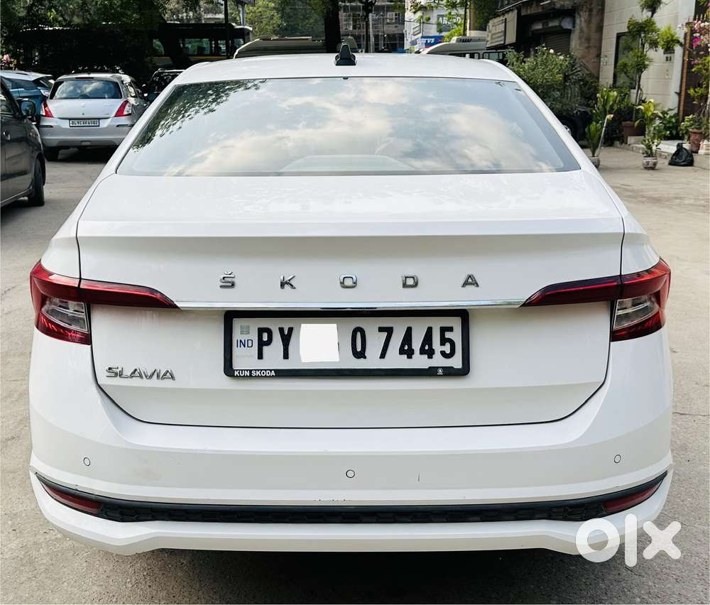 Skoda Slavia Ambition 1.0l Tsi Mt, 2024, Petrol
