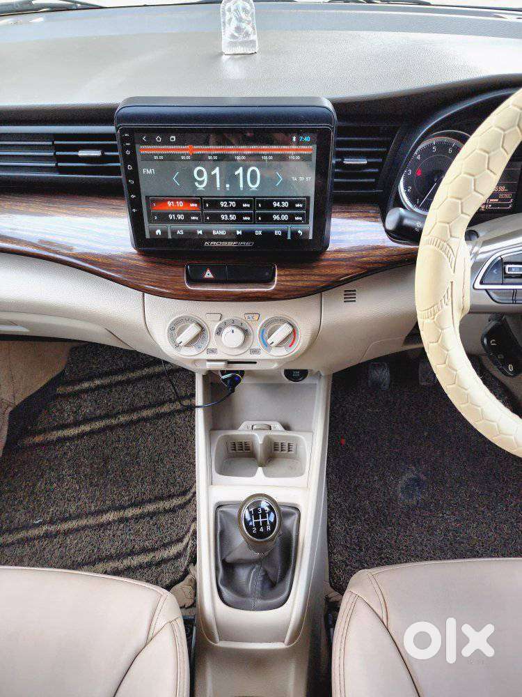Maruti Suzuki Ertiga 1.4 Vxi Cng Anniversary Edition, 2019, Cng & Hy..