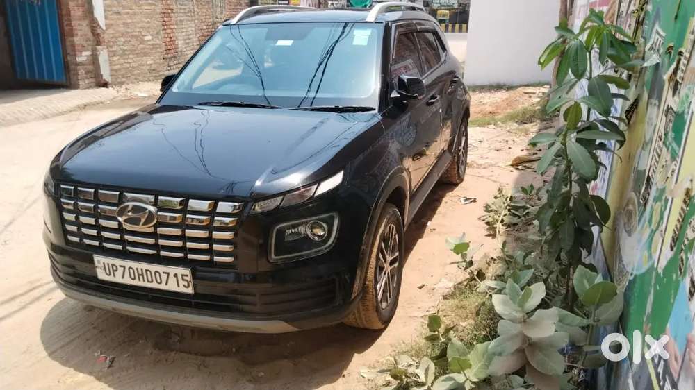 Hyundai Venue 2024 Diesel 53000 Km Driven