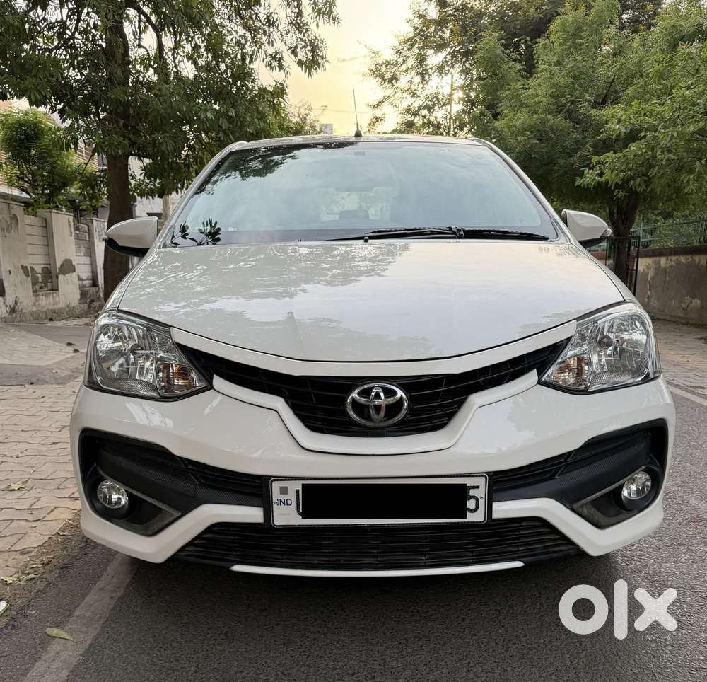 Toyota Etios Liva 1.2 Vx, 2017, Petrol
