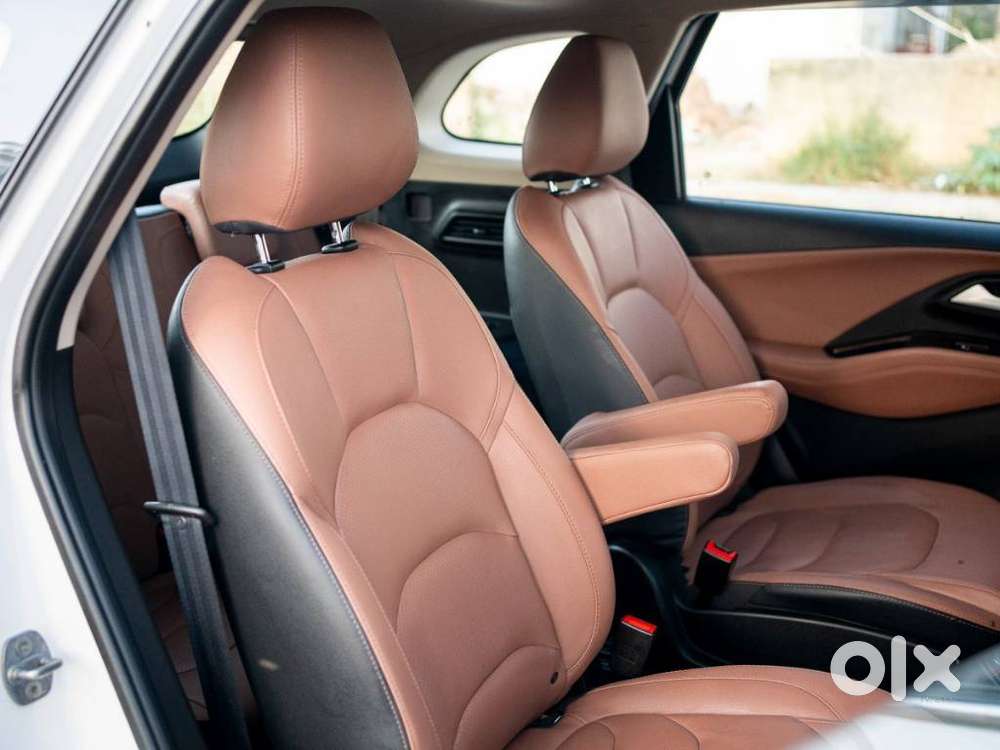 Mg Hector Plus Savvy Pro 1.5 Turbo Petrol Cvt 6 Str, 2024, Petrol