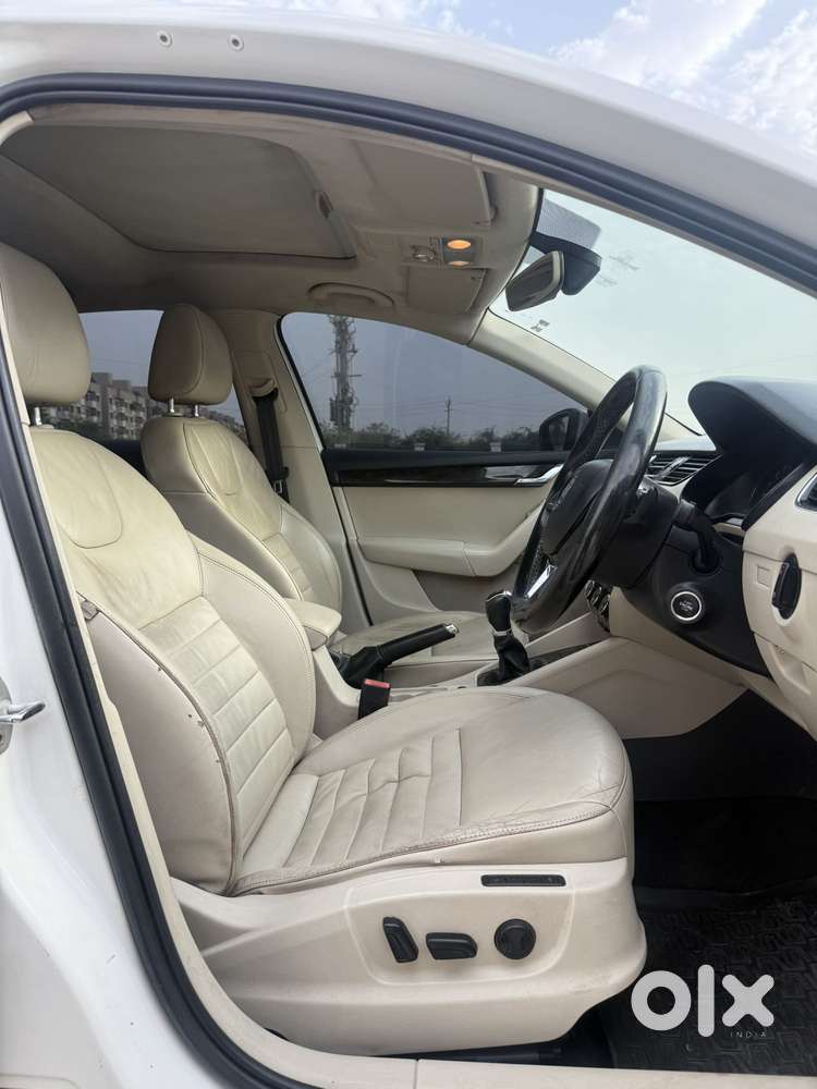 Skoda Octavia 2.0 Tdi At Style Plus, 2017, Diesel