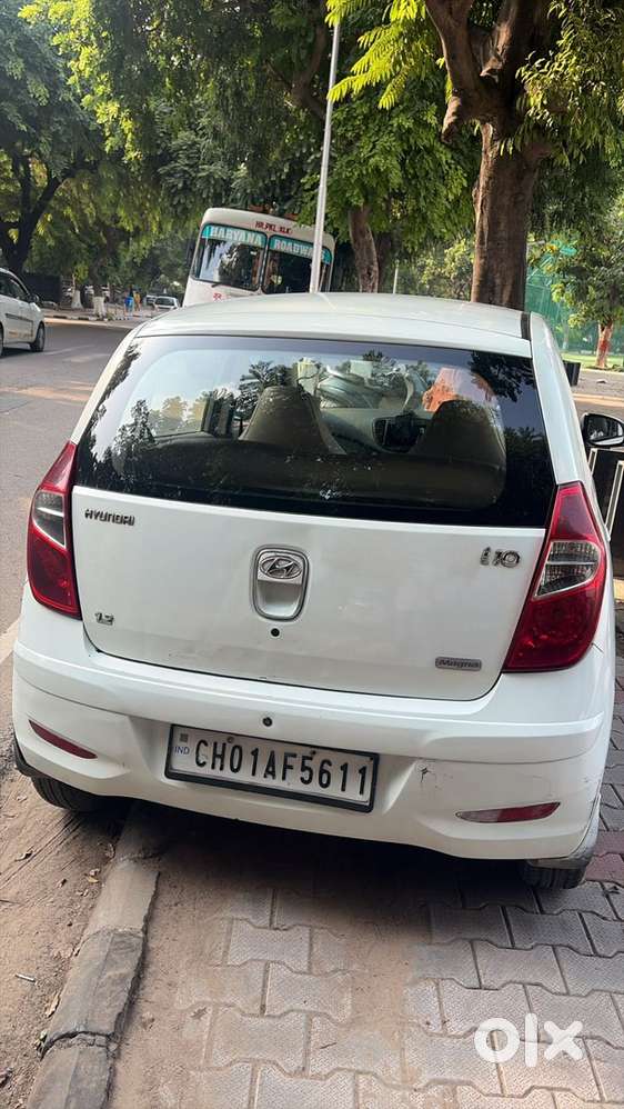 Hyundai I10 Petrol Manual 2011