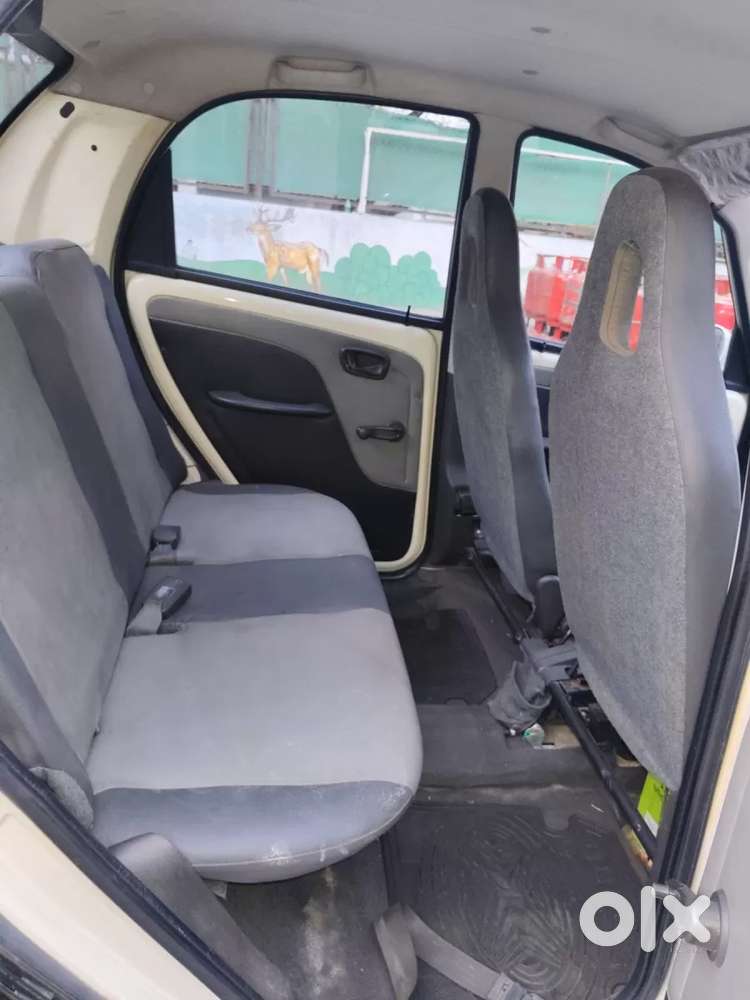 Tata Nano Cng Lx, 2011, Petrol
