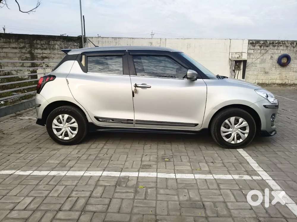 Maruti Suzuki Swift 2022 Petrol
