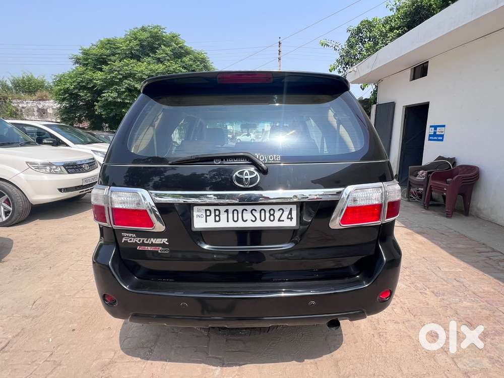 Toyota Fortuner 3.0 4x4 Manual, 2009, Diesel