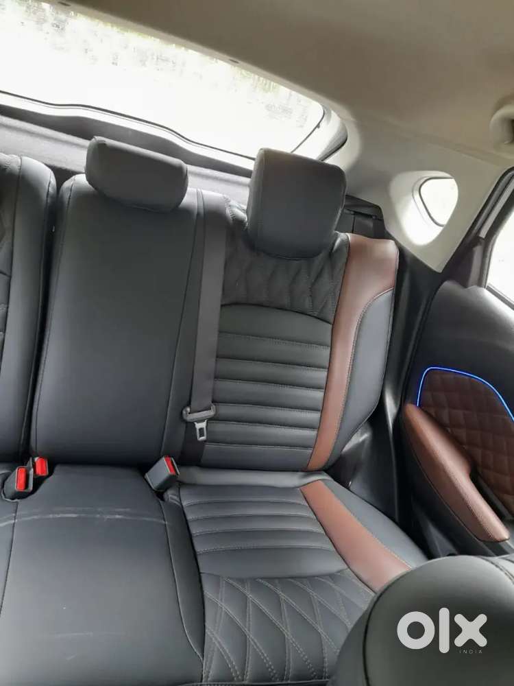 Maruti Suzuki Fronx Alpha 2025