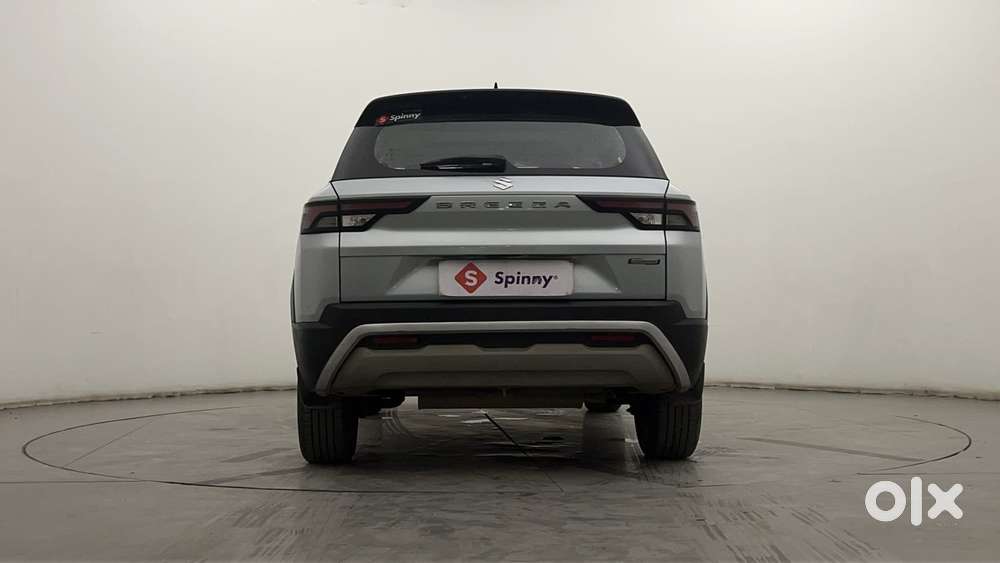 Maruti Suzuki Brezza 1.5 Zxi Plus Smart Hybrid Dual Tone, 2022, Petr..