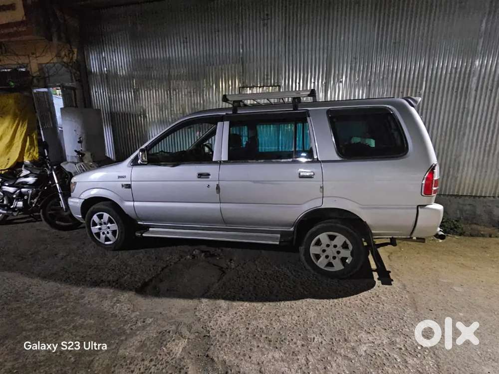 Chevrolet Tavera 2016 Diesel 100000 Km Driven