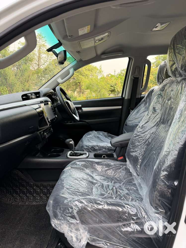 Toyota Hilux High Diesel Turbo Automatic, 2025, Diesel