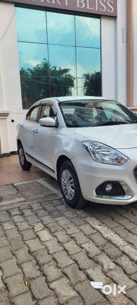 Maruti Suzuki Dzire 1.2 Vxi, 2024, Petrol