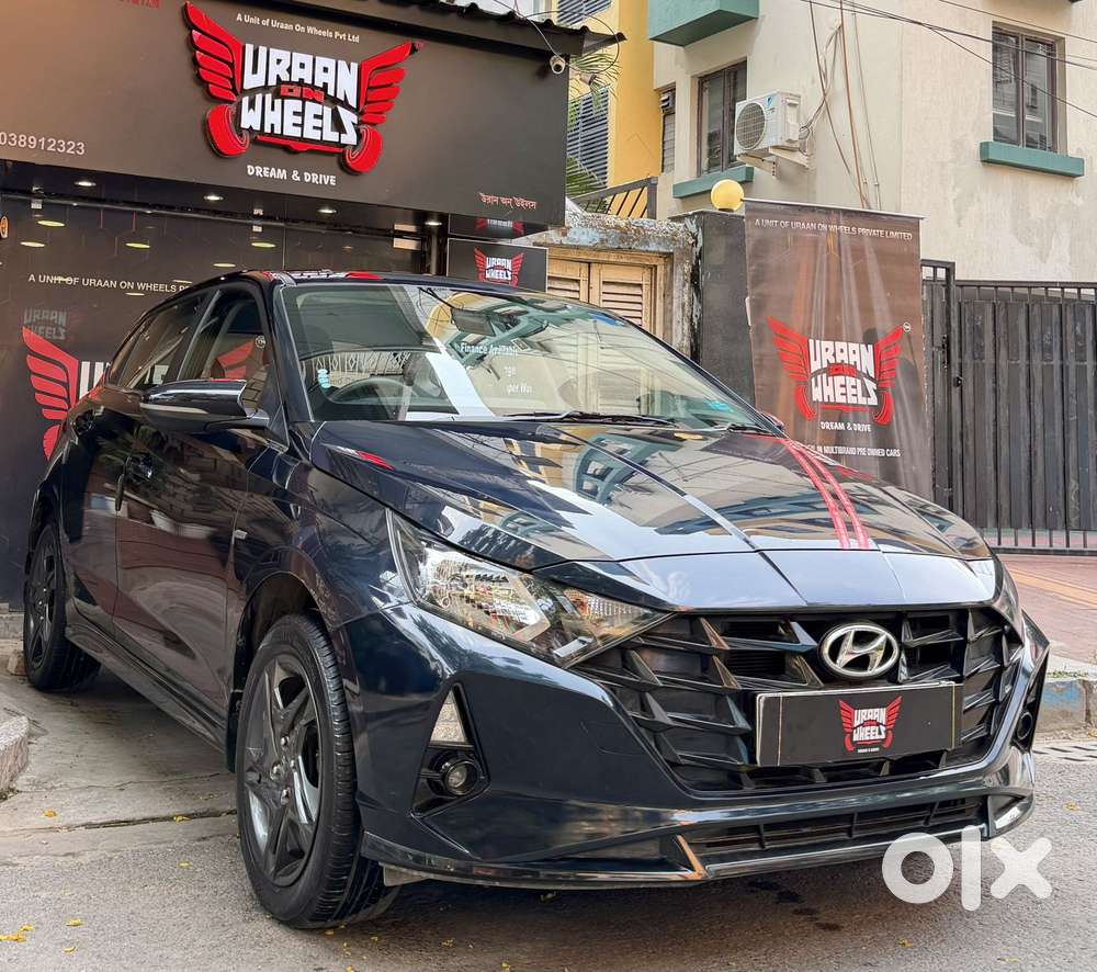 Hyundai I20 Sportz 1.2 Ivt, 2023, Petrol