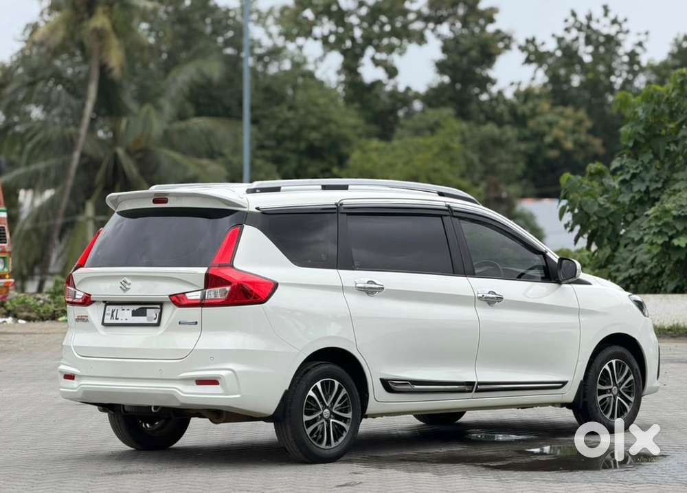 Maruti Suzuki Ertiga Petrol 2024