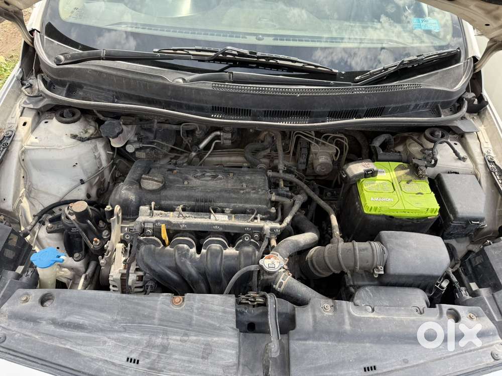 Hyundai Verna 1.6 Sx (o) Vtvt Se, 2015, Petrol