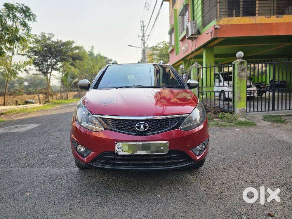 Tata Bolt Revotron Xms, 2015, Petrol