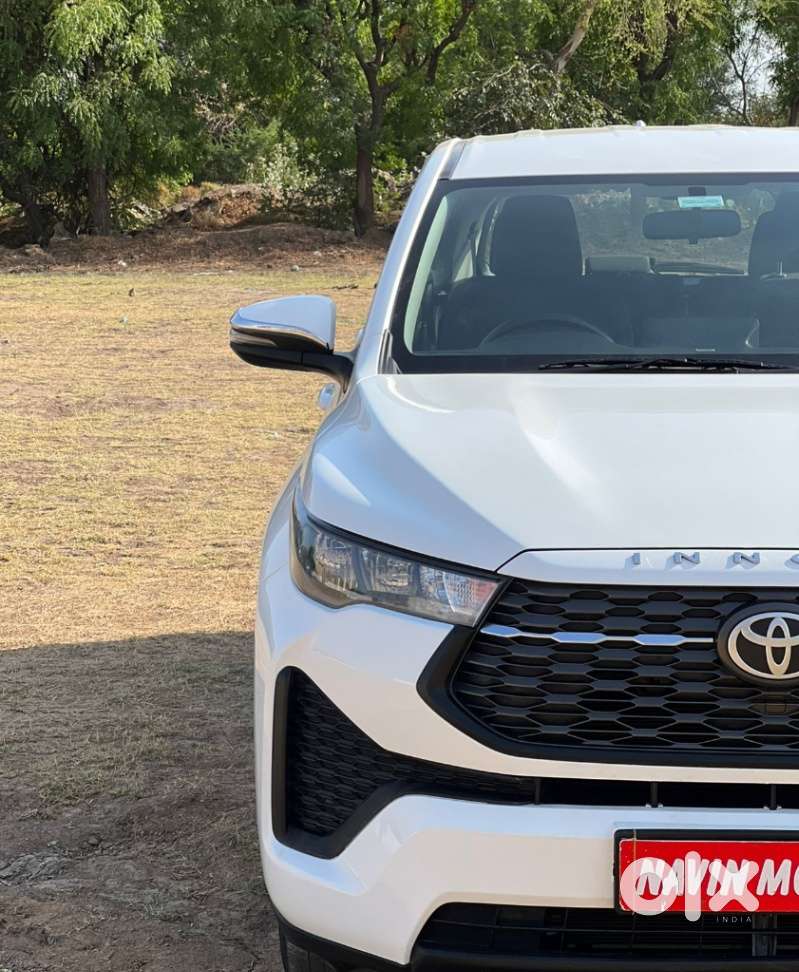 Toyota Innova Hycross 2.0 Gx 8 Str, 2024, Petrol