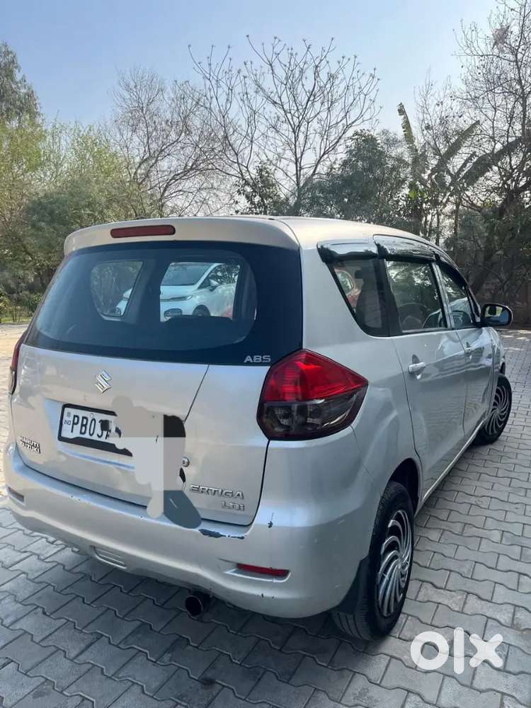 Maruti Suzuki Ertiga 2014 Diesel 144000 Km Driven