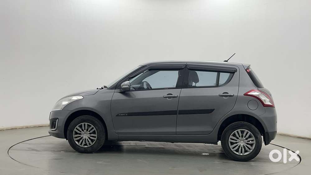 Maruti Suzuki Swift Vvt Vxi, 2016, Petrol