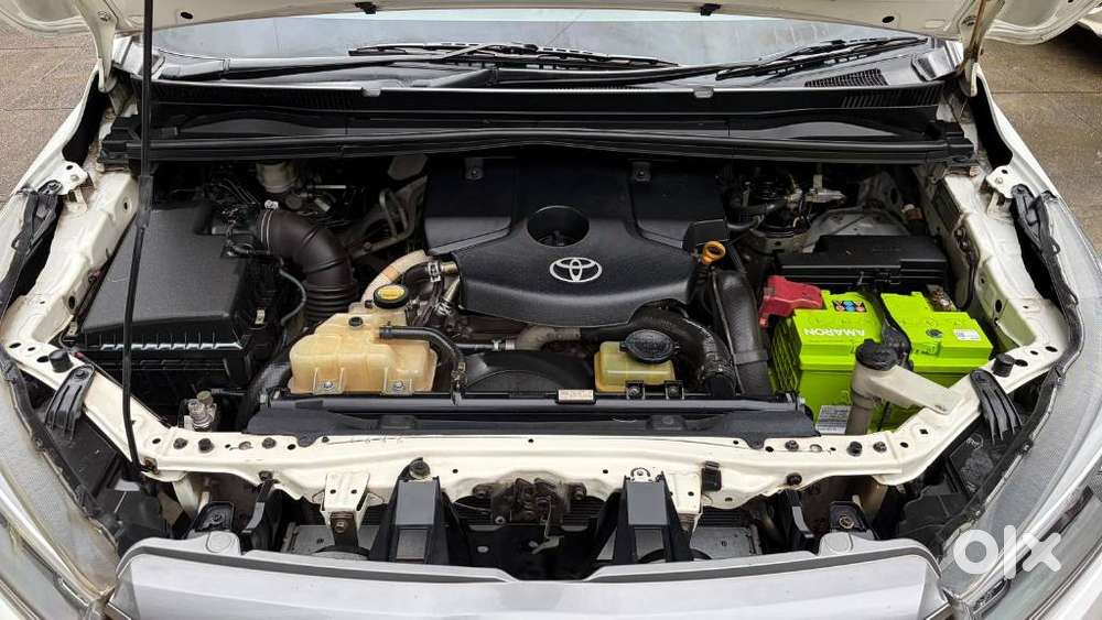 Toyota Innova Crysta 2.8 Z, 2016, Diesel