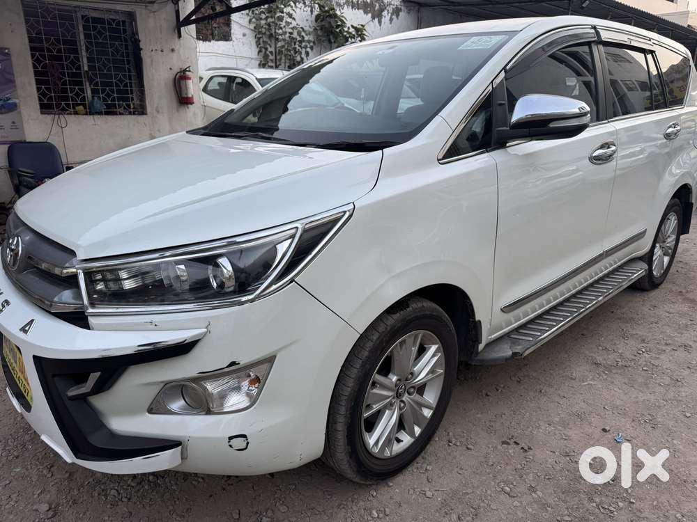 Toyota Innova Crysta 2.4 Z 7 Str, 2016, Diesel