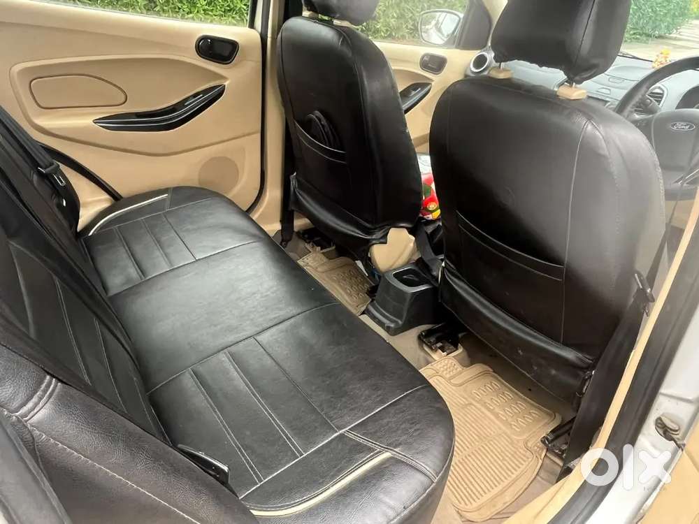 Ford Figo Aspire 2018 Ambiente
