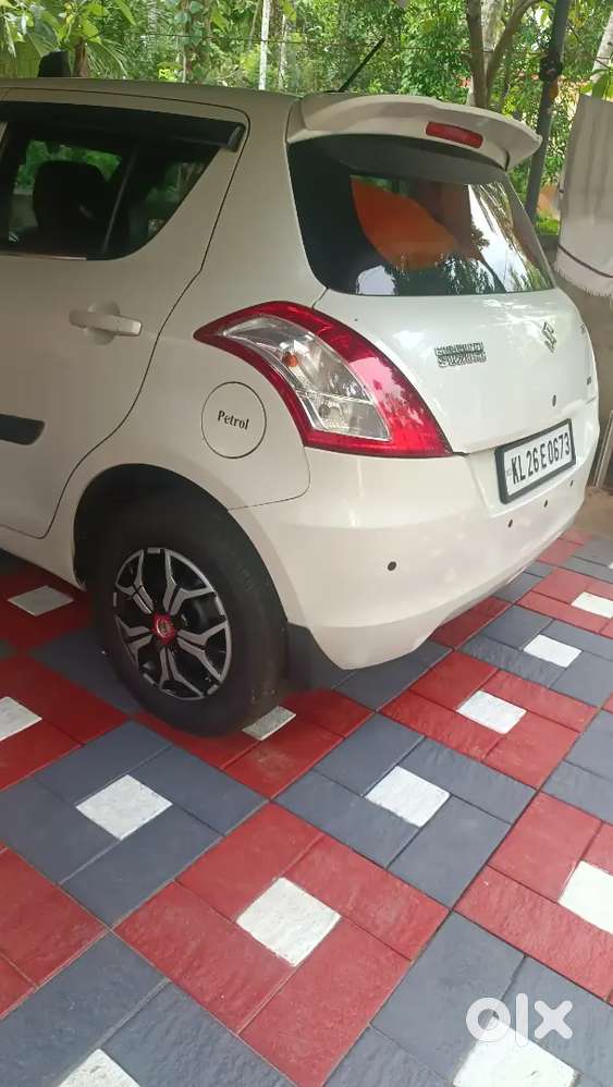 Maruti Suzuki Swift 2013
