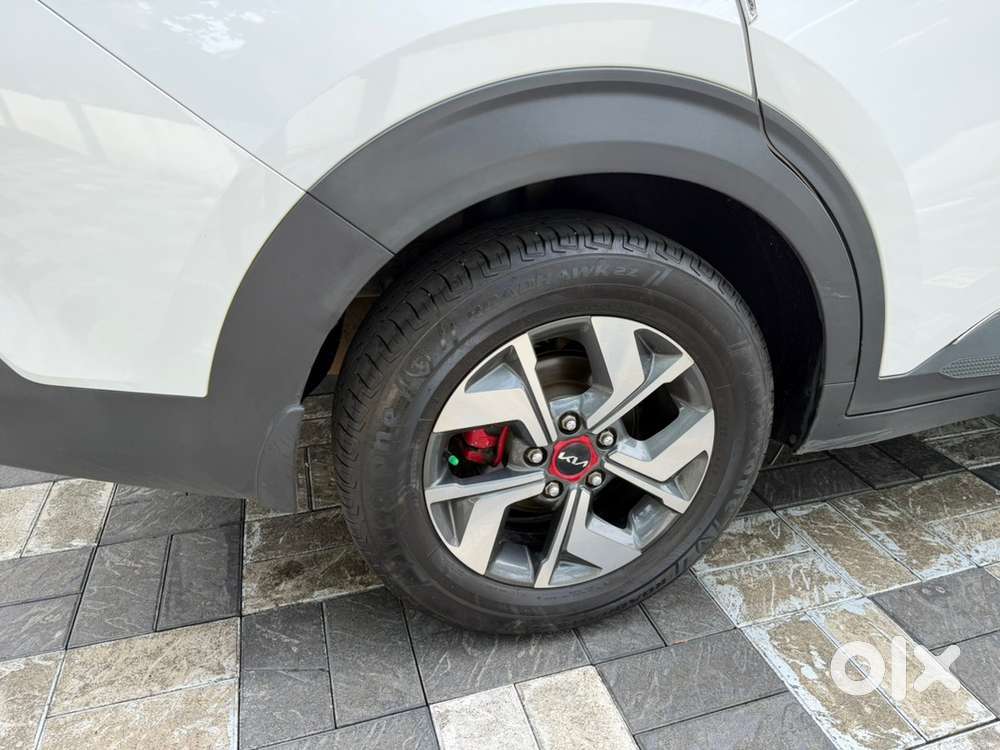 Kia Carens Prestige Diesel (7 Seater) 2022