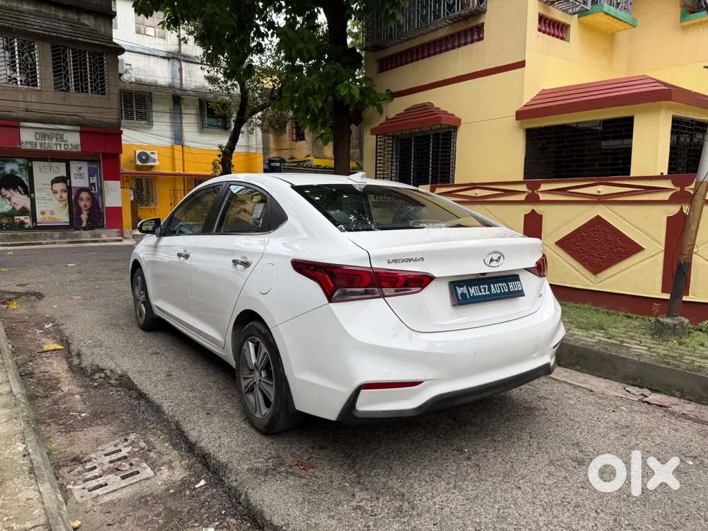 Hyundai Verna 1.6 Sx (o) Vtvt, 2020, Petrol
