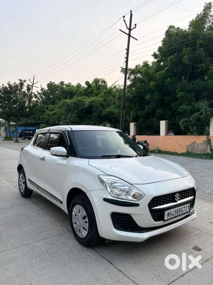 Maruti Suzuki Swift Vxi, 2022, Petrol