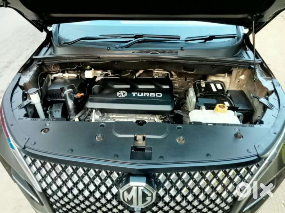 Mg Hector Plus Sharp Pro 1.5 Turbo Petrol Cvt 7 Str, 2025, Petrol