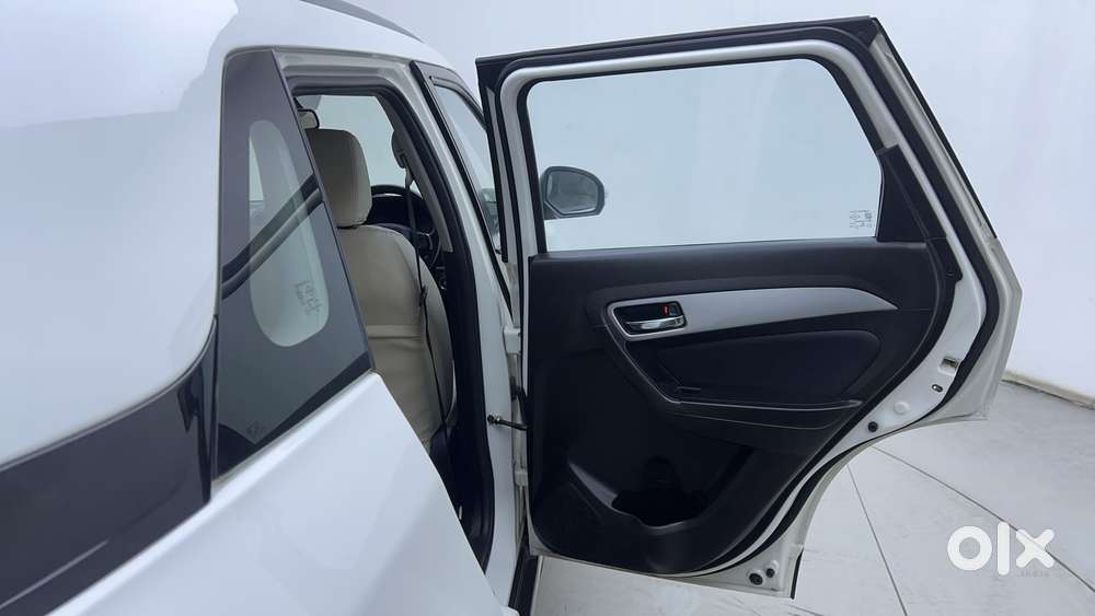 Maruti Suzuki Vitara Brezza 1.5 Zxi Plus At, 2021, Petrol