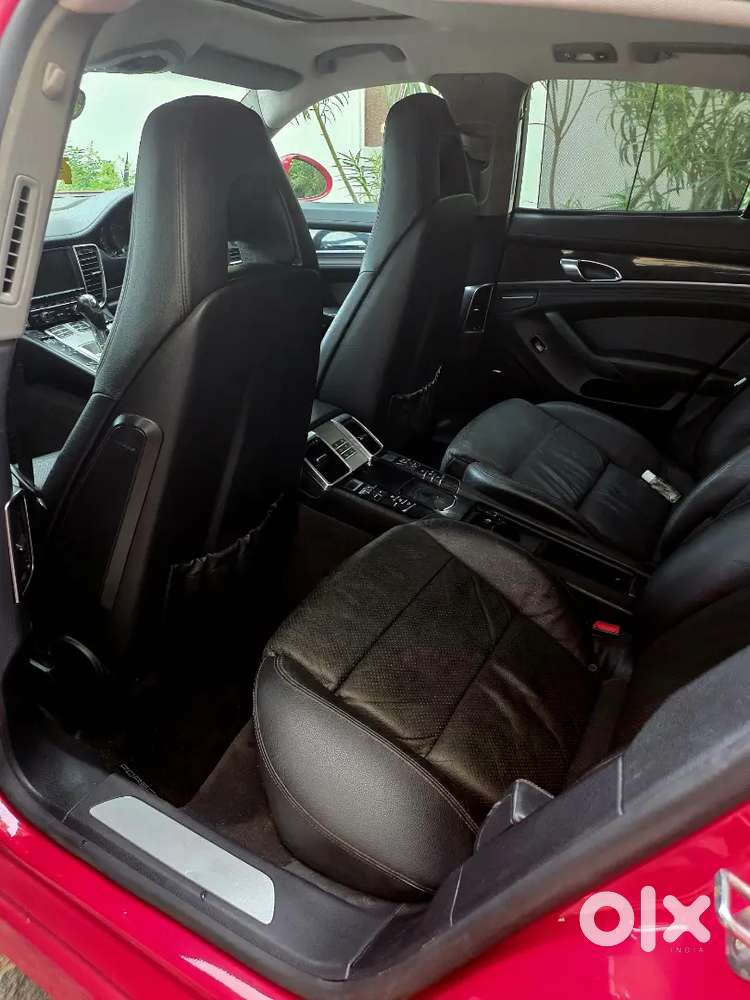 Porsche Panamera V6 Diesel In Carmine Red