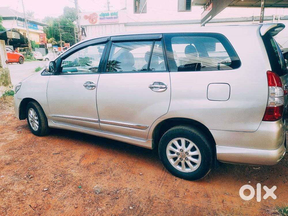 Toyota Innova 2.5 V 7 Str, 2012, Diesel