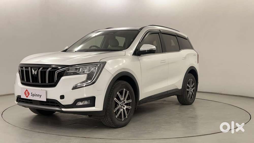 Mahindra Xuv700 2.0 Ax 7 Petrol At Str, 2022, Petrol