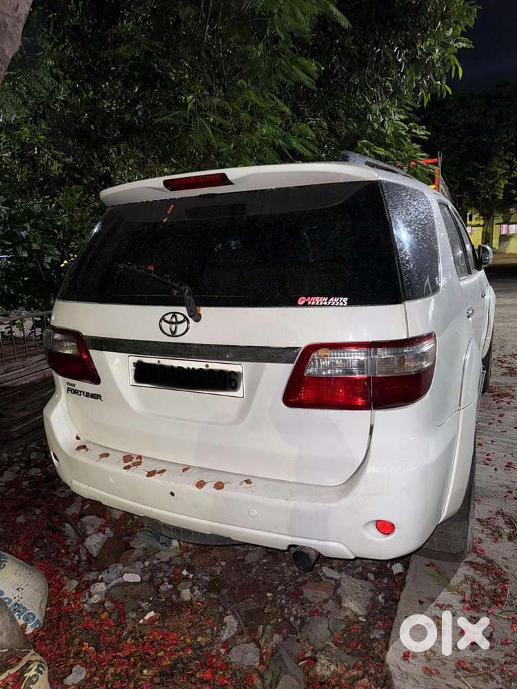 Toyota Fortuner 2010 Good Condition Valid Upto 2030