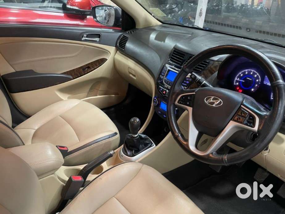 Hyundai Fluidic Verna 1.6 Vtvt Sx, 2013, Petrol