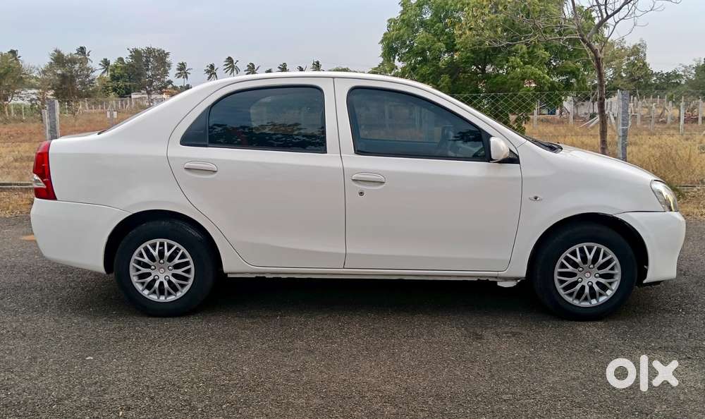 Toyota Etios G, 2013, Petrol
