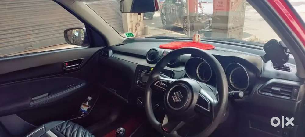 Swift Maruti Suzuki 2021