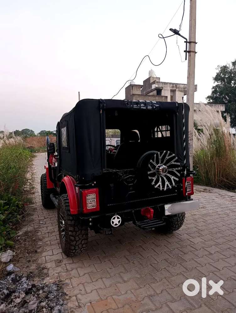Mahindra Jeep 2006 Diesel 5700 Km Driven