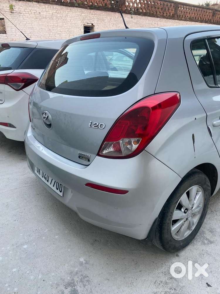 Hyundai I20 Sportz 1.4 Crdi 6 Speed Bs-iv, 2014, Diesel