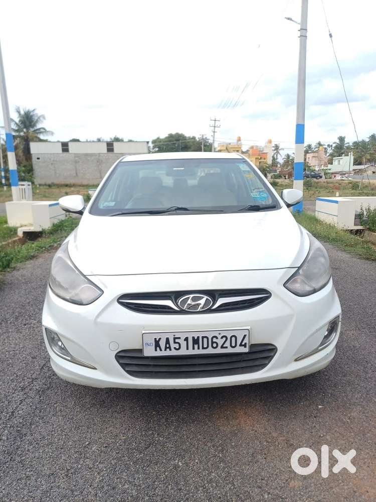 Hyundai Verna 1.6 Sx Crdi (o), 2012, Diesel