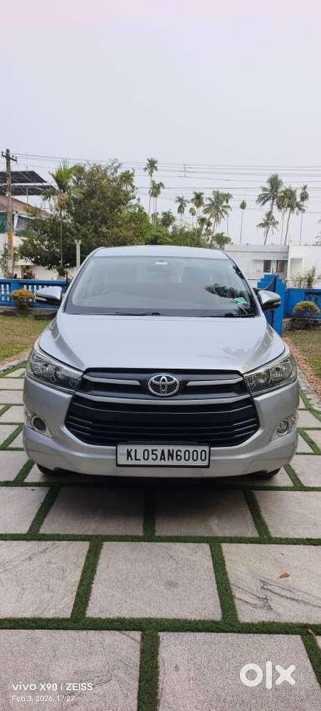 Toyota Innova Crysta 2.8 Gx At, 2016, Diesel