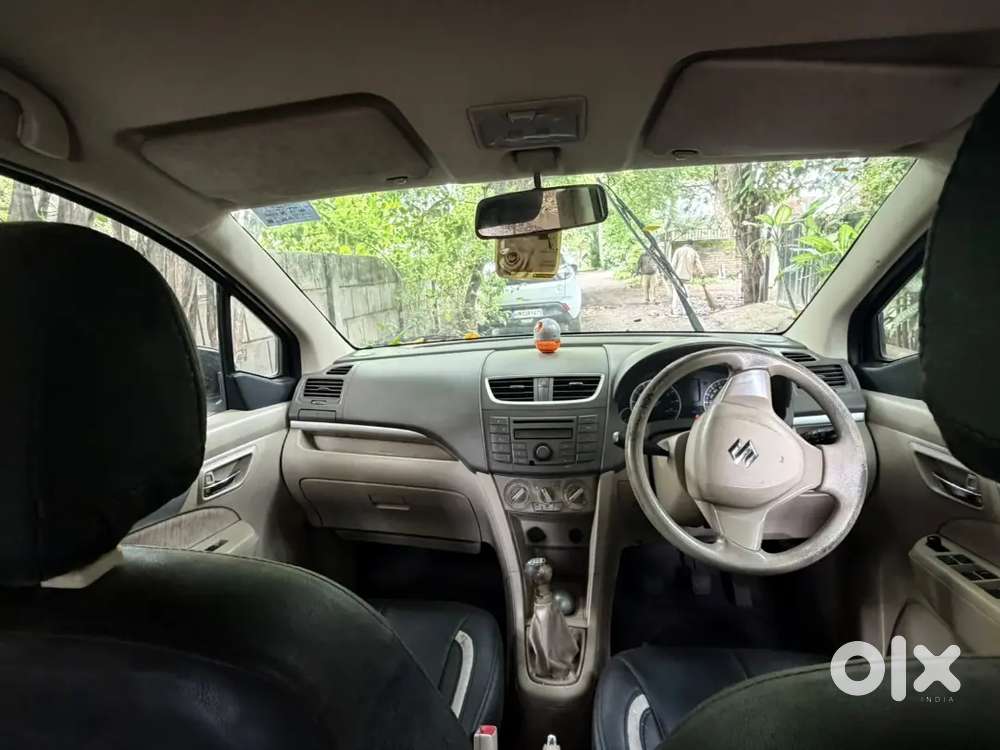 Maruti Suzuki Ertiga 2012 Petrol Officer Car