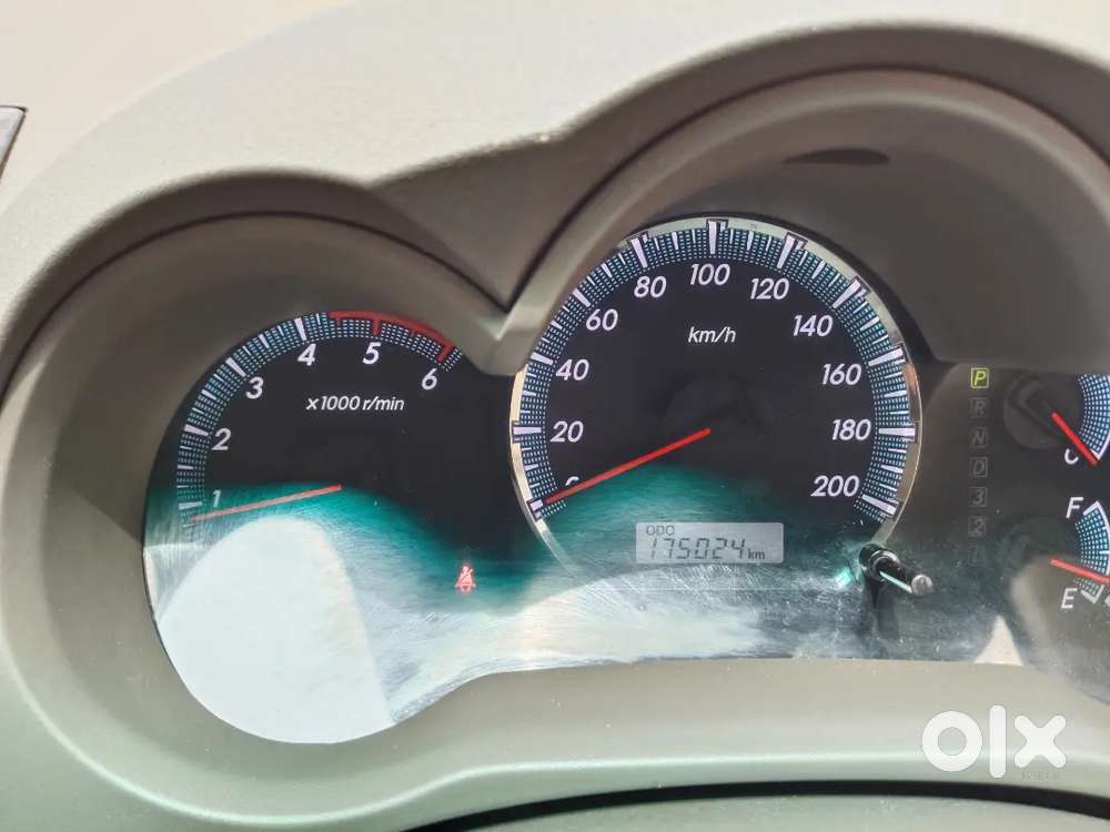 Toyota Fortuner Diesel 2012