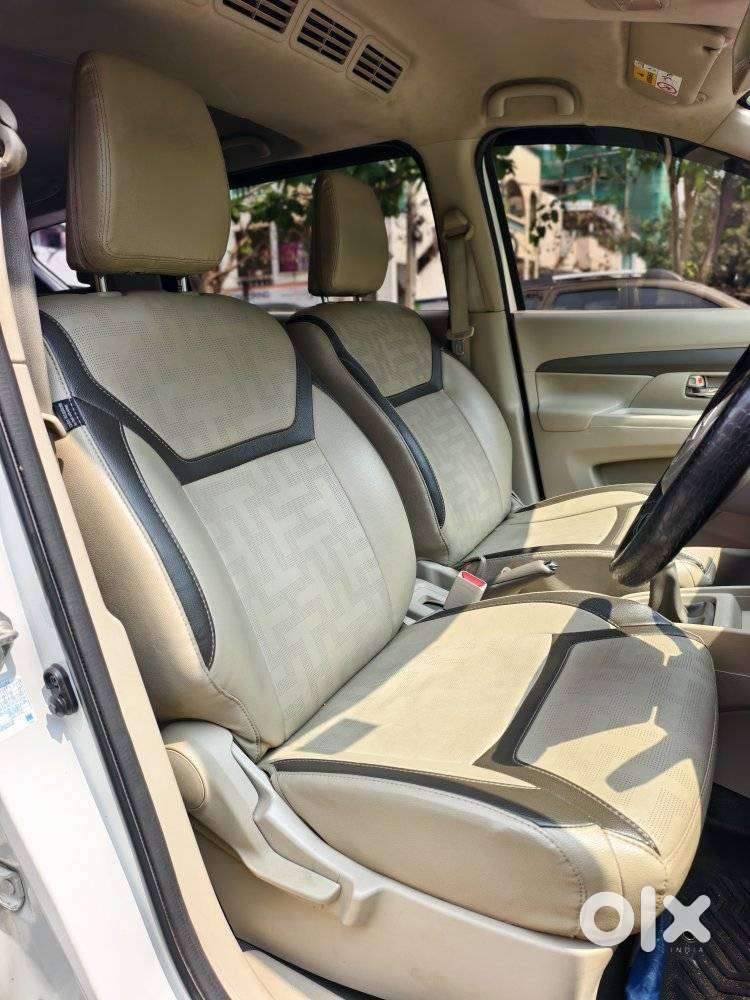 Maruti Suzuki Ertiga 1.5 Vxi Shvs, 2025, Petrol