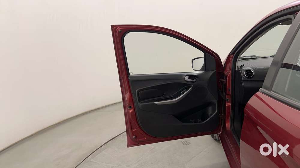 Ford Figo 2012-2015 Petrol Titanium, 2017, Petrol